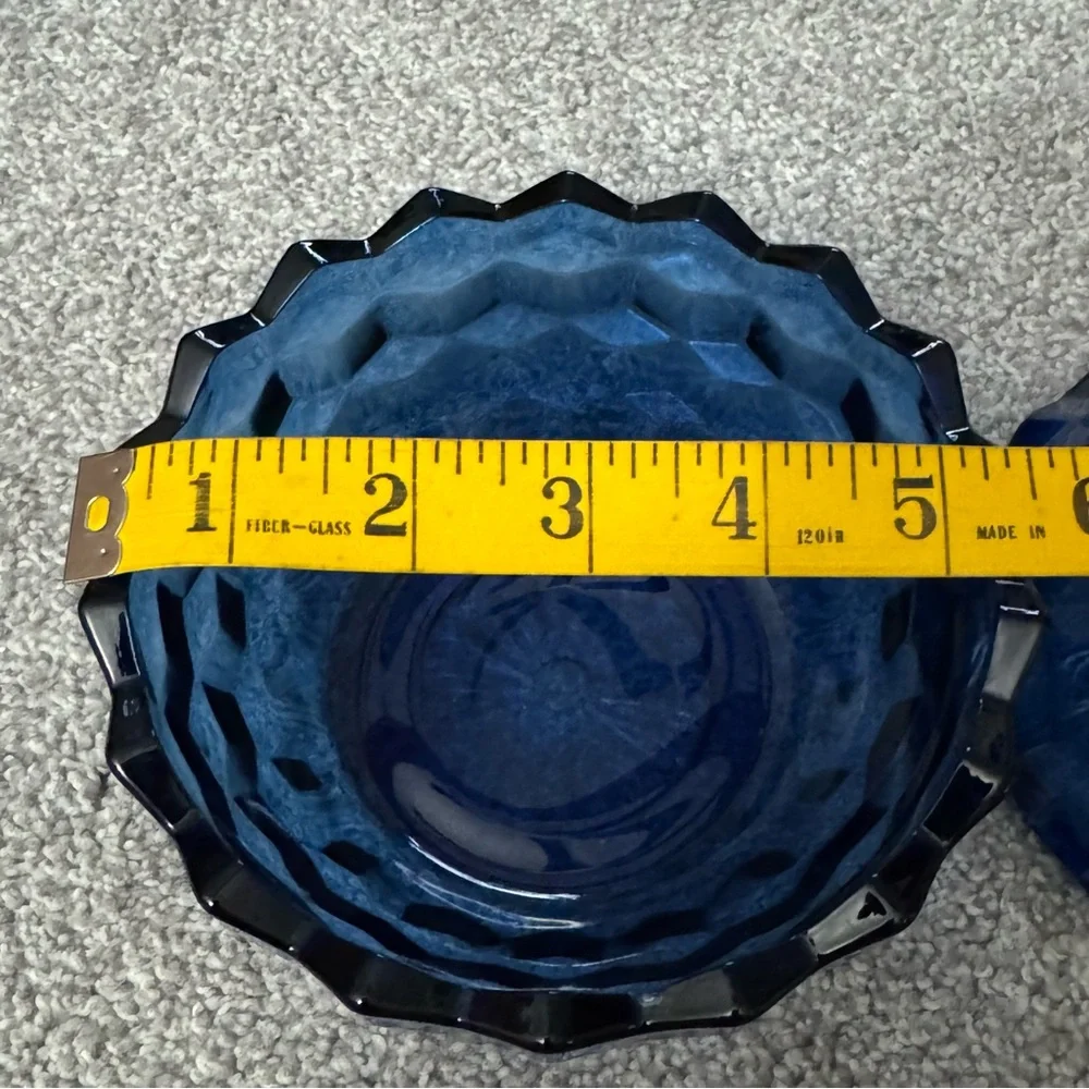 Indiana Glass Colony Whitehall cubist cobalt blue covered candy dish. - Picture 7 of 7